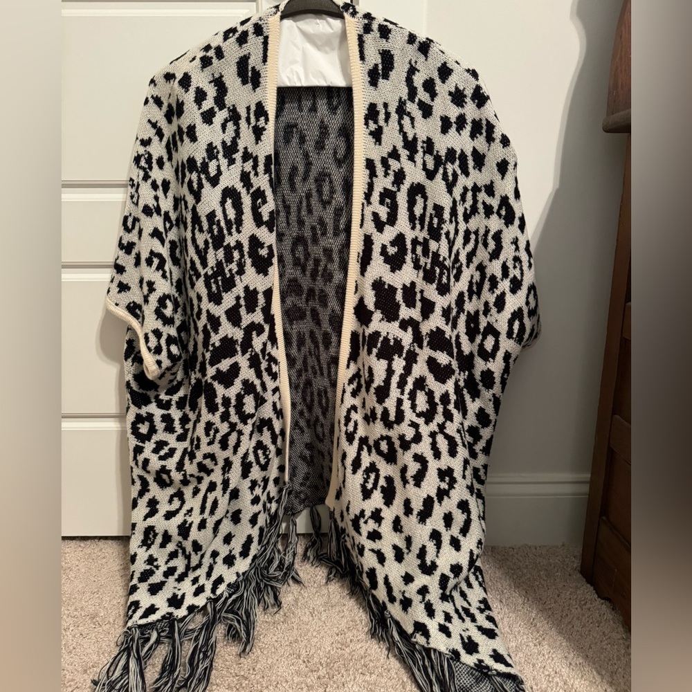 RolyPoly OS Poncho
